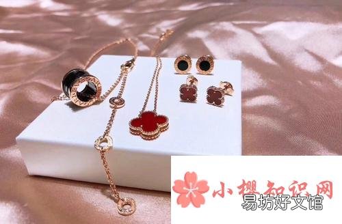 送女朋友什么礼物好最有意义？
