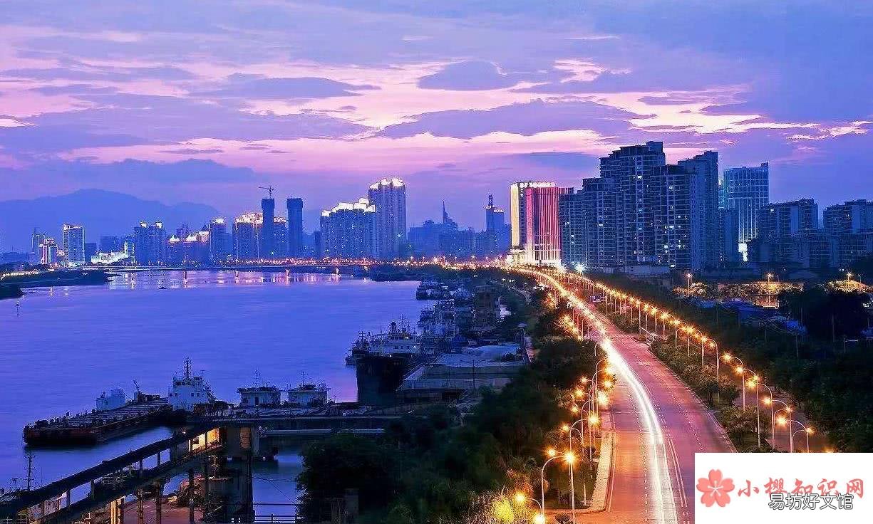 中国有多少个县？