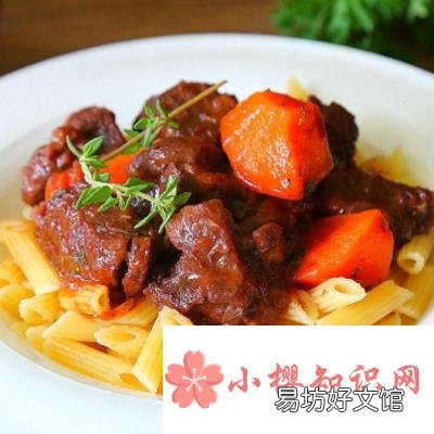 炖牛肉最忌讳哪两种佐料？