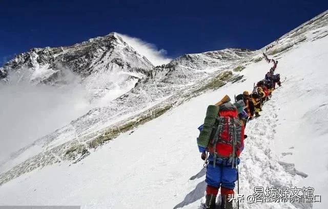 珠穆拉玛峰为什么不建条缆车,可以从底一步步往上建,不行吗,还是什么条件不允许?