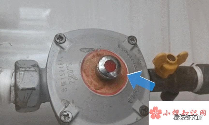 家里的燃气灶打不着火怎么办？