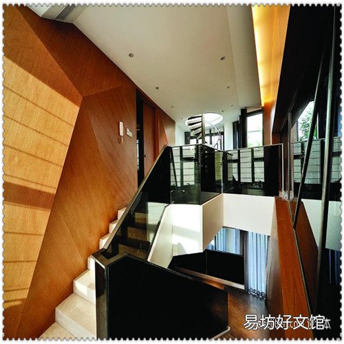 瘫痪加失明 31岁小伙疑因吃隔夜菜失明瘫痪