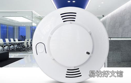 烟雾报警器能安装在墙壁上吗