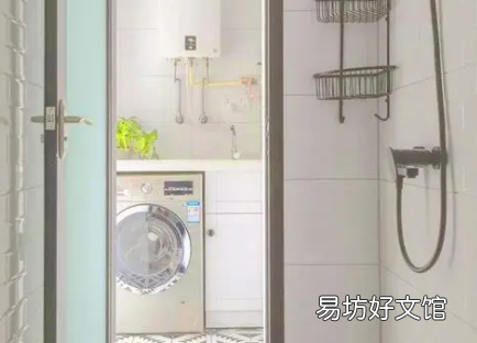 一个卫生间门多少钱