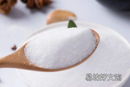 早餐前喝淡盐水好吗