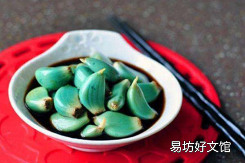 腌制腊八蒜可以放辣椒吗