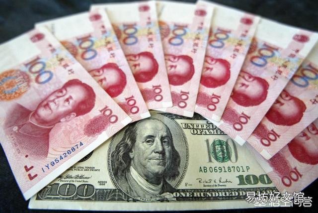 如果人民币持续贬值,你认为应该持币还是应该持房?为什么?