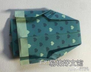西装的叠法视频教程 西装怎么叠