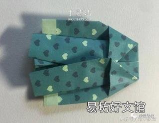 西装的叠法视频教程 西装怎么叠