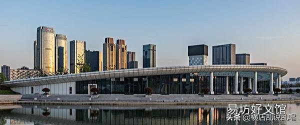 为什么有人说佛山东莞属于特大城市级别,而长三角合肥苏杭仅仅是大城市?