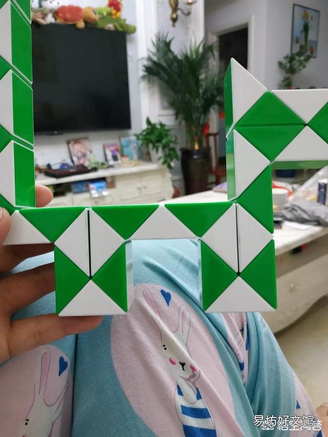 买了学区房,但是今年小孩就要上小学了,招生办却说房子没交房,报不了名怎么办?