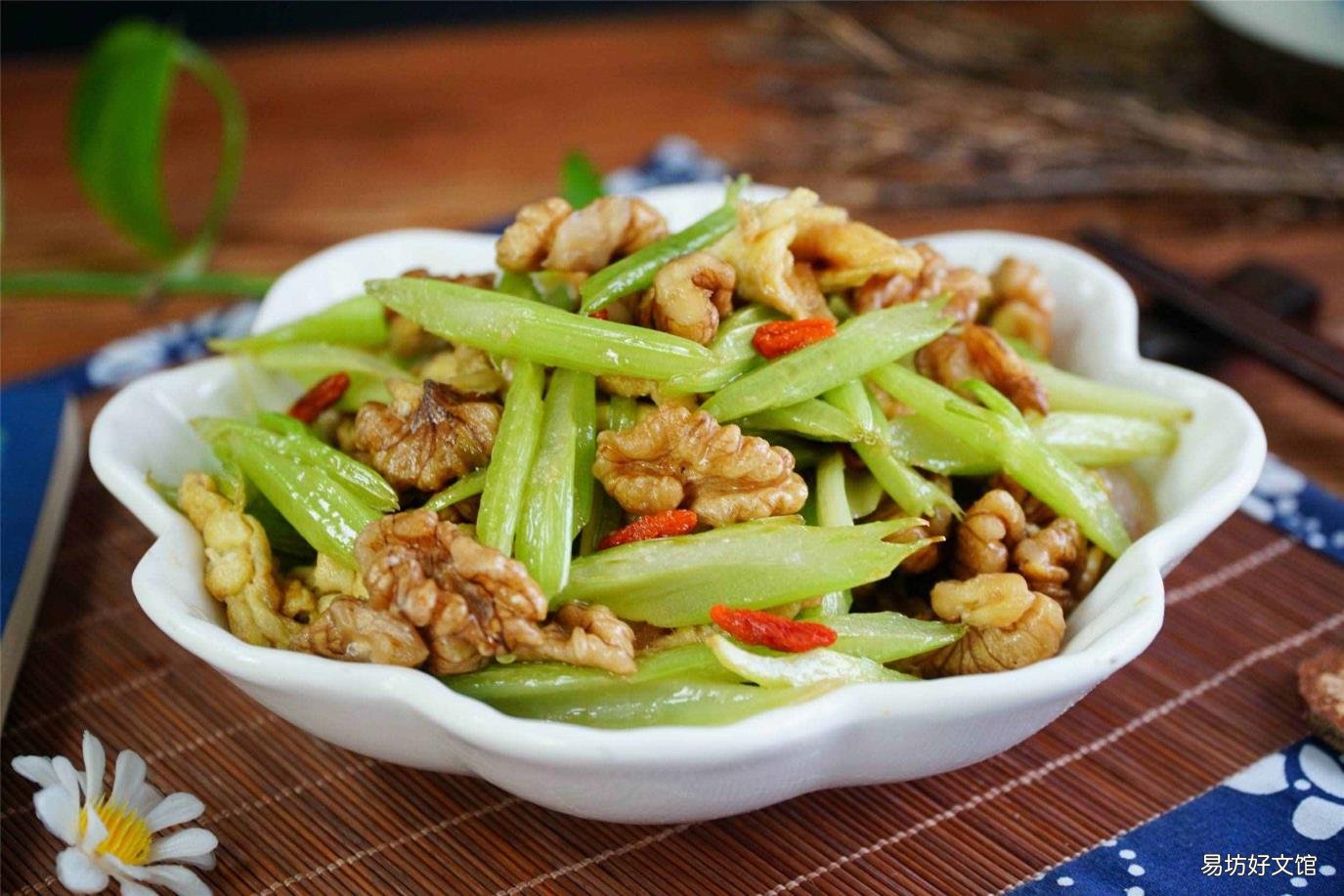 核桃仁如何炒熟 核桃仁怎么炒