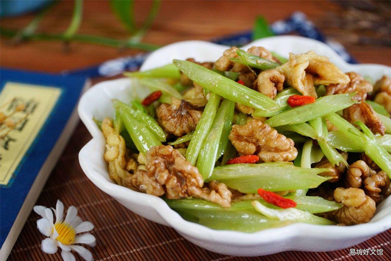 核桃仁如何炒熟 核桃仁怎么炒