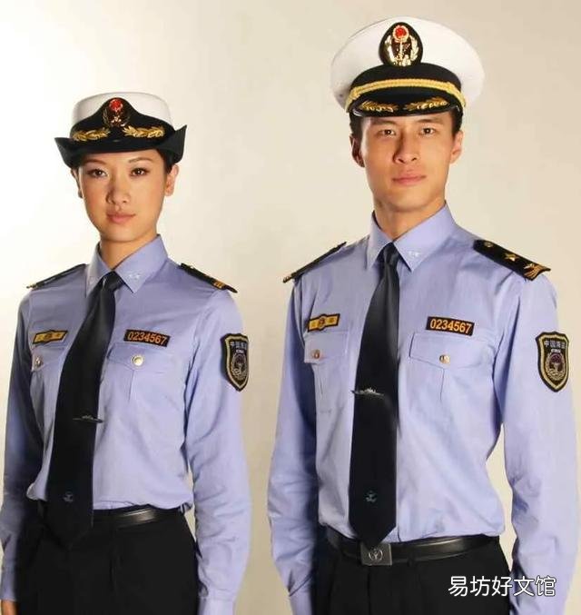 如果教师统一着制式服装,胸前挂教师编号,全国可查,会不会增强学生对教师职业的向往?