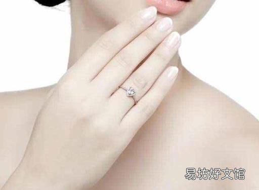 男生10个手指戴戒指的含义 不同手指戴戒指的含义
