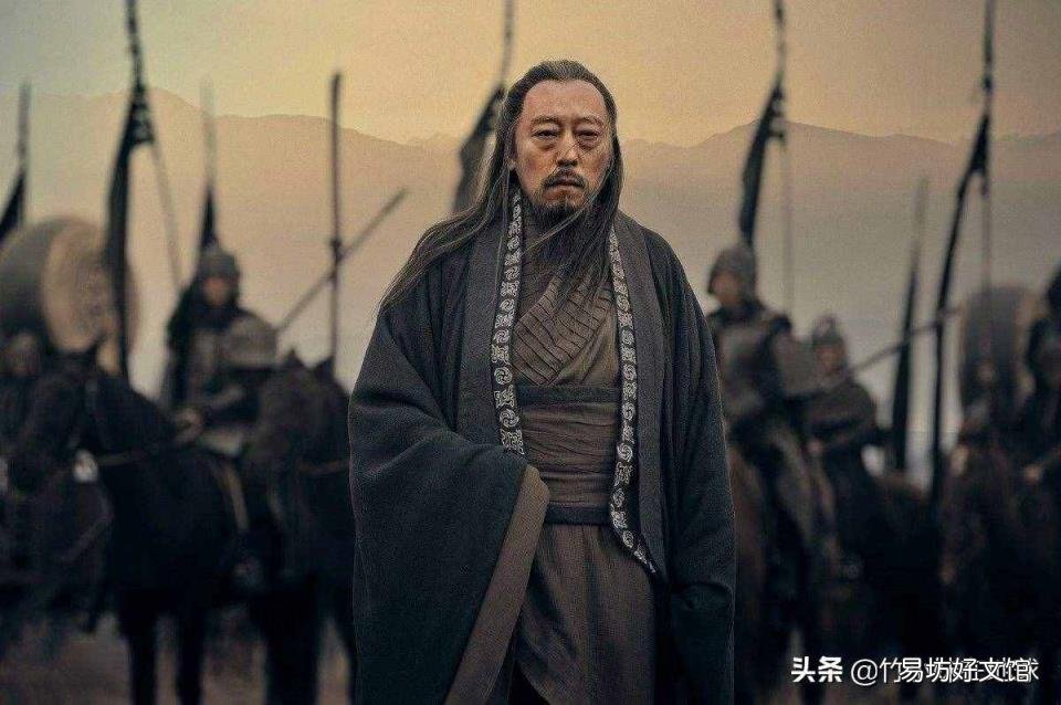 卧龙凤雏指的是什么梗 卧龙凤雏幼麒冢虎