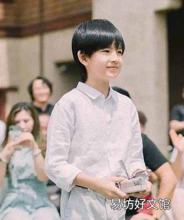 陈坤和董洁结婚了 董洁的结婚照