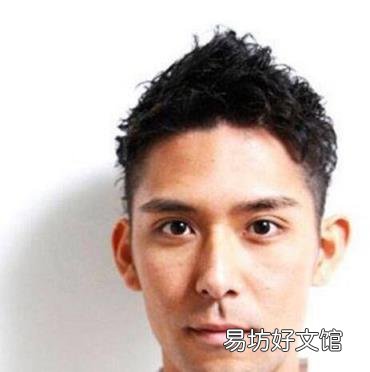 男生自然卷发型设计图片 男生自然卷发型设计