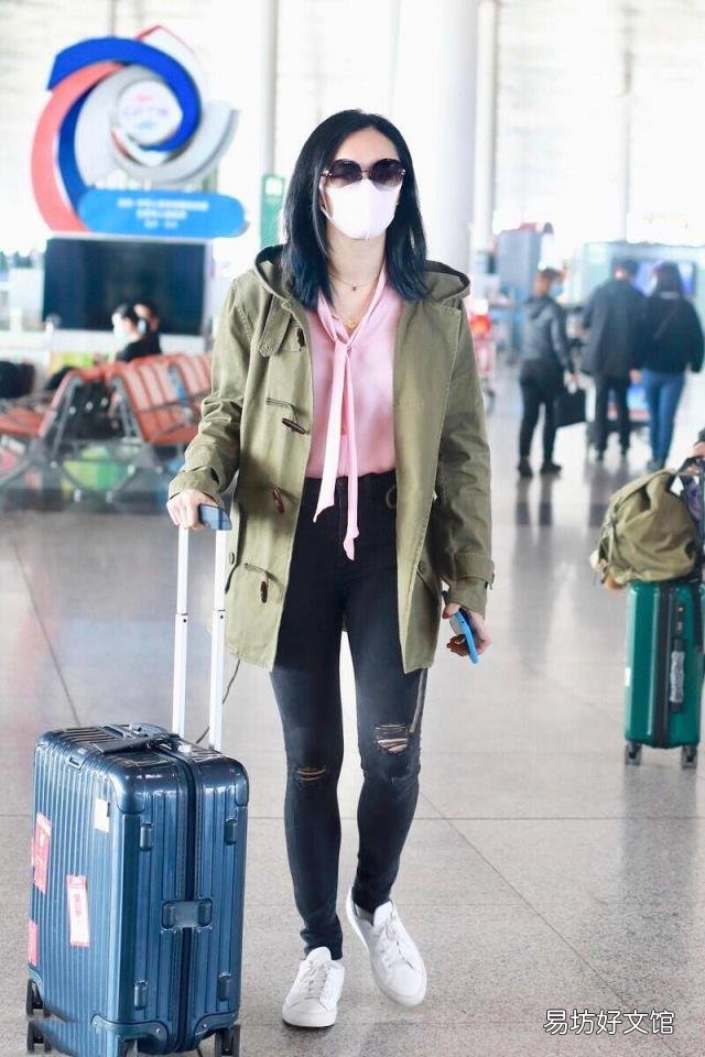 姚晨比穿搭博主还会穿 军绿色外套怎么搭配