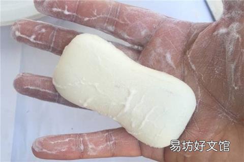 秋季天气干燥 皮炎和湿疹一样吗
