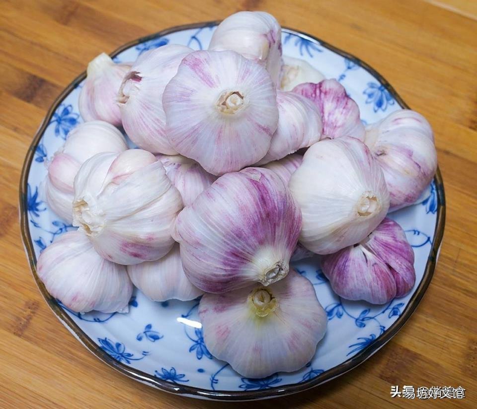 正宗糖醋蒜的腌制方法 糖醋蒜怎么腌制最好吃