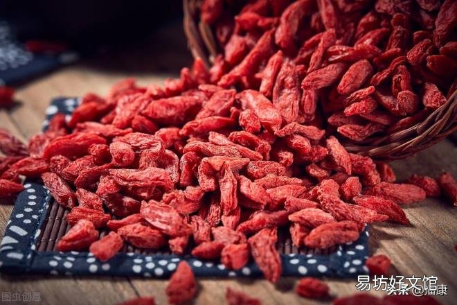 枸杞可以直接开水泡吗 枸杞怎么泡