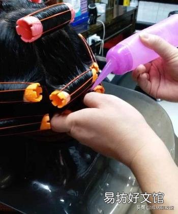 长期用卷发棒会脱发吗 卷发棒伤头发吗