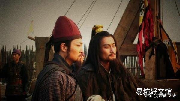 《水滸傳》中，吳用第一次出場的時候，手里“擎兩條銅鏈”，這兩條銅鏈有什么用？