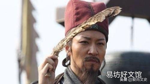 《水滸傳》中，吳用第一次出場的時候，手里“擎兩條銅鏈”，這兩條銅鏈有什么用？