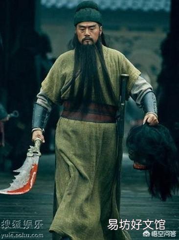 在三国演义中,华雄斩杀了很多十八路诸侯,在十八路诸侯束手无策时,曹操手下的武将为什么一个都不上呢?