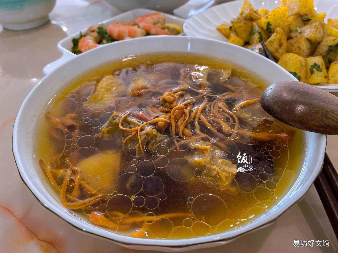 砂锅炖老鸭汤的做法 老鸭汤做法
