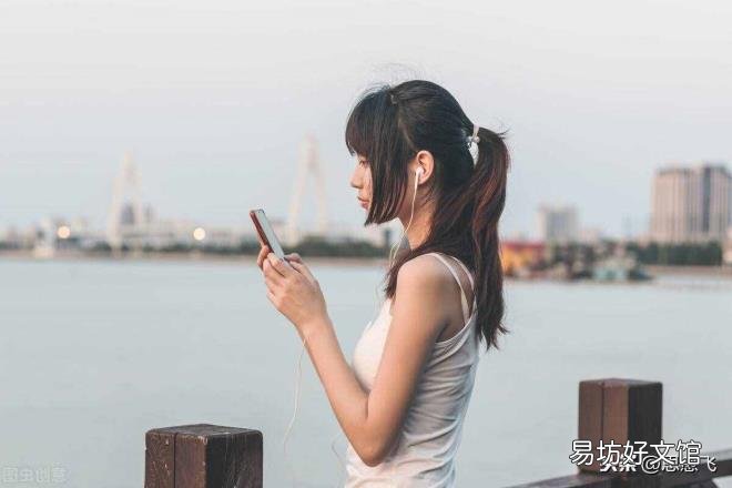 哭不出来但感觉心里难受压抑 怎么哭出来