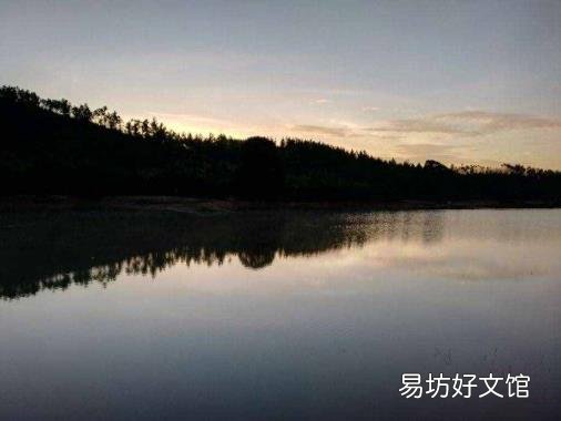 班门弄斧形容什么人 班门弄斧的意思