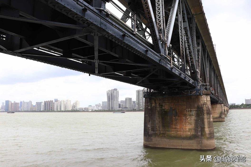 錢塘江大潮是什么原理 錢塘潮的形成