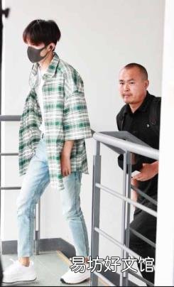 男士格子衬衫的卖点 男士格子衫搭配