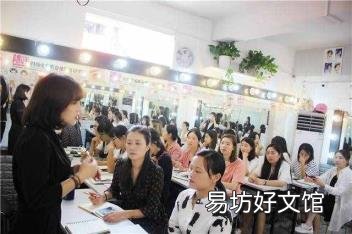 初学者学化妆教程 学化妆需要什么