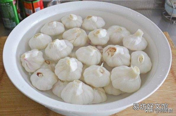 10斤糖醋蒜的比例 如何腌制糖醋蒜