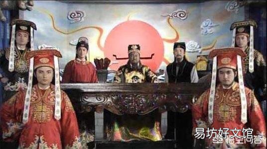 如何理解老版的《包青天》的剧情？