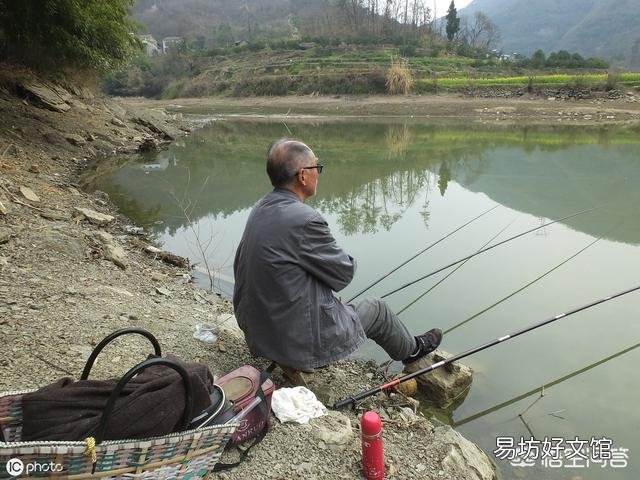 在冬天钓鱼的时候鱼一般都沉底,此时应该怎么办?可以用饮料吸引上来吗?