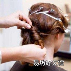 网红抓夹怎么夹头发 发夹的用法