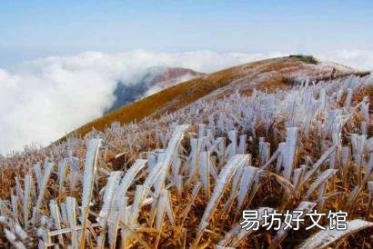不知明镜里,何处得秋霜的意思 不知明镜里 何处得秋霜