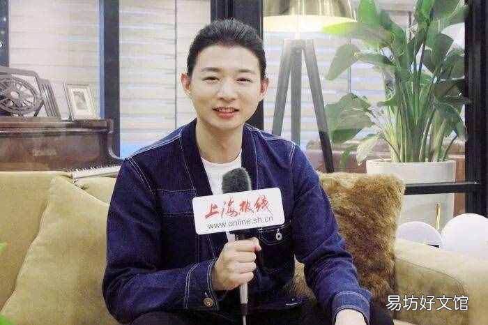 霍尊脖子上的天珠圖片 歌手霍尊父親母親是誰