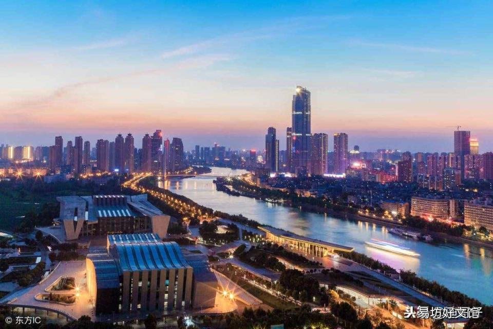 带枪的人为什么是武汉 带枪的人打一城市名
