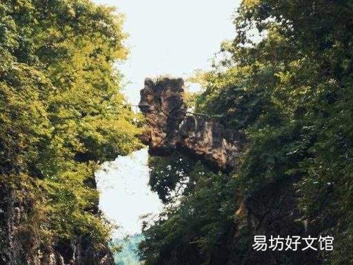 黄果树瀑布在贵州哪个城市 黄果树瀑布在哪个省