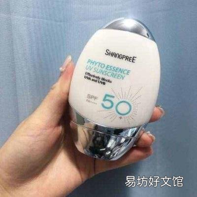 保护脸部皮肤的护肤品 脸部护肤品