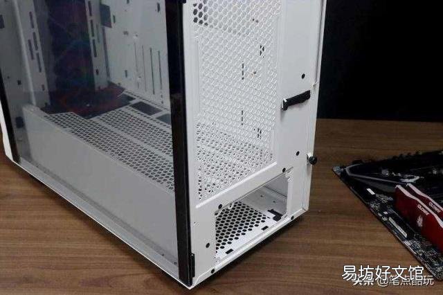 显卡电源线怎么插 显卡怎么安装