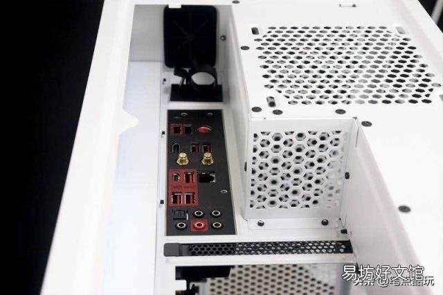 显卡电源线怎么插 显卡怎么安装