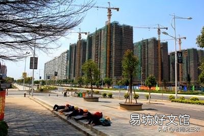 许多农民工感叹,现在的钱比十年前越来越难挣了,这倒底是啥原因?