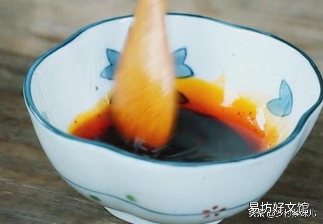 鱼腥草对身体很好,怎么做菜吃能够让更多的人喜欢它?