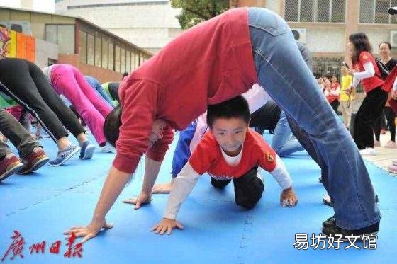 赞美老师的语段100字 赞美老师的名人名言